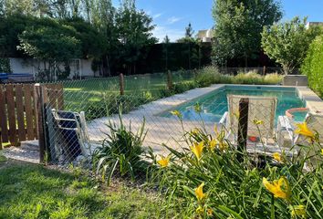 Casa en  Fisherton, Rosario