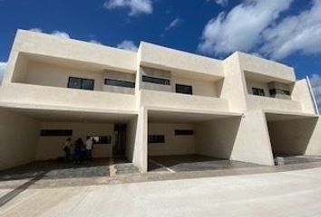 Casa en condominio en  Pueblo Temozon Norte, Mérida, Yucatán