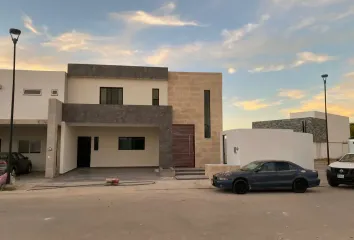 Casa en  Villas Del Renacimiento, Torreón