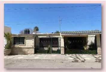 Casa en  Nuevo San Isidro, Torreón