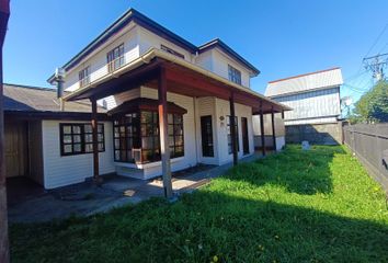 Casa en  Puerto Varas, Llanquihue