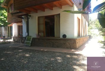 Casa en  Calle Los Helechos, San Martín De Los Andes, Lácar, Neuquén, Arg