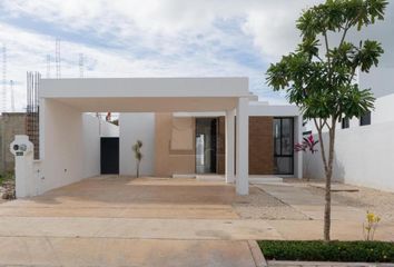 Casa en  Pueblo Cholul, Mérida, Yucatán