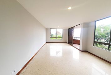 Apartamento en  El Tesoro, Medellín