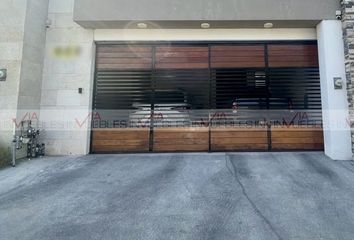 Casa en  Calle 2 De Abril 121, San Pedro Garza García, Nuevo León, 66200, Mex