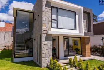 Casa en  Challuabamba, Cuenca