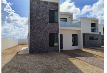 Casa en  Calle 57-d 57, Las Américas, Mérida, Yucatán, 97302, Mex