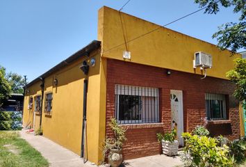 Casa en  City Bell, Partido De La Plata