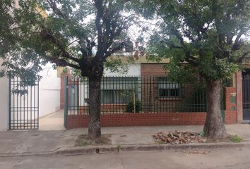 Casa en  Roque Sáenz Peña, Rosario