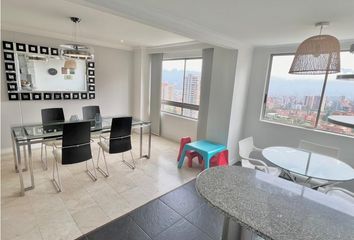 Apartamento en  Poblado, Medellín