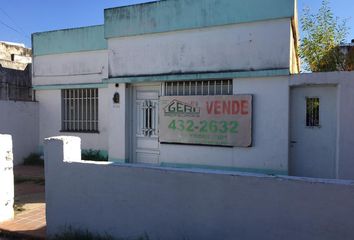 Casa en  Las Flores, Rosario