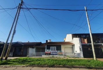 Casa en  Villa Luzuriaga, La Matanza