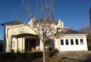 Casa en  Luján De Cuyo, Mendoza