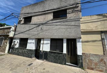 Casa en  Lisandro De La Torre, Rosario