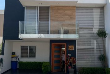 Casa en  Calle Del Pilar 323, San Agustín, Tlajomulco De Zúñiga, Jalisco, 45645, Mex