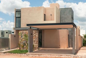 Casa en condominio en  Calle 20 109, Conkal, Yucatán, 97345, Mex