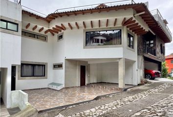 Casa en  Santa María Ahuacatlan, Valle De Bravo