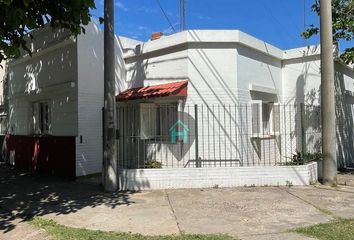 Casa en  Calle 3 De Febrero 502-574, Rafaela, Castellanos, S2300, Santa Fe, Arg