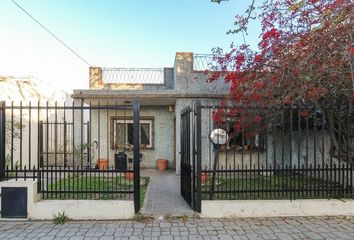 Casa en  Villa Adelina, Partido De San Isidro