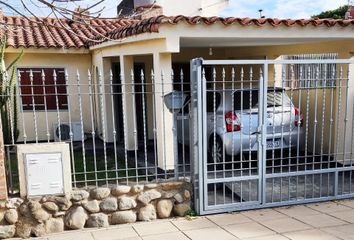 Casa en  Santa Isabel, Córdoba Capital