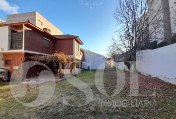 Casa en  Cipolletti, Río Negro