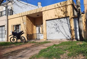 Casa en  Villa Constitución, Santa Fe