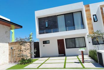 Casa en  Campestre San Isidro, Santiago De Querétaro, Municipio De Querétaro