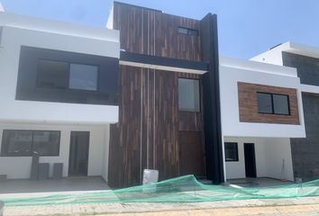 Casa en condominio en  72828, Pueblo De San Bernardino Tlaxcalancingo, Puebla, Mex