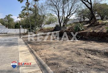 Lote de Terreno en  Lomas De Atzingo, Cuernavaca, Morelos