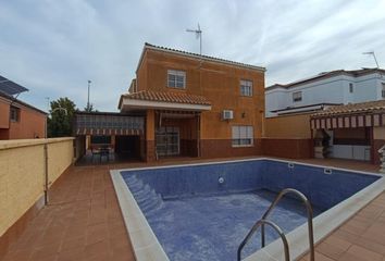 Chalet en  Alcala De Guadaira, Sevilla Provincia