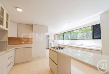 Apartamento en  Los Balsos, Medellín