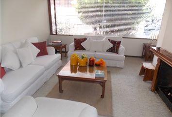 Apartamento en  Santa Barbara Norte, Bogotá