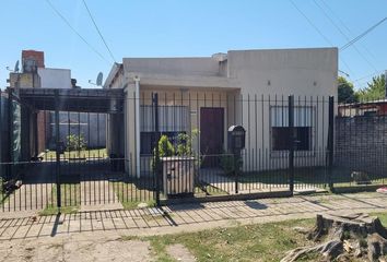 Casa en  Ezpeleta, Partido De Quilmes