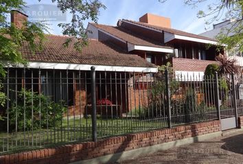 Casa en  Adrogué, Partido De Almirante Brown