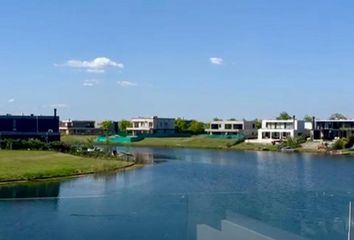 Casa en  Puertos Del Lago, Partido De Escobar