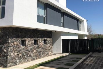 Casa en  Cumbres Del Golf, Villa Allende