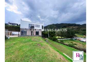 Villa-Quinta en  La Ceja, Antioquia