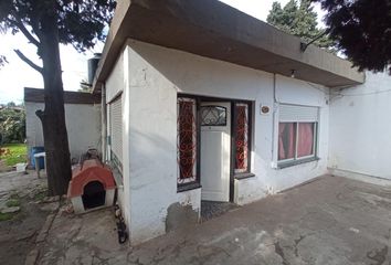 Casa en  Burzaco, Partido De Almirante Brown