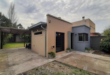 Casa en  Manuel B Gonnet, Partido De La Plata