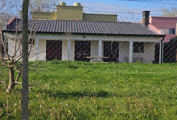 Casa en  Lisandro Olmos, Partido De La Plata