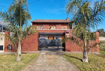 Casa en  Caisamar, Mar Del Plata