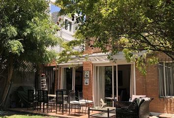 Casa en  Lo Barnechea, Provincia De Santiago