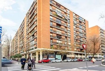 Local Comercial en  Arapiles, Madrid