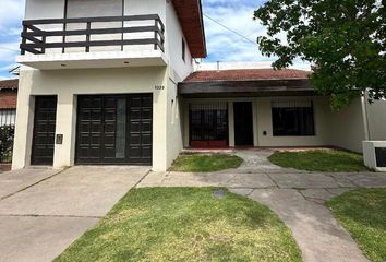 Casa en  Barrio El Martillo, Mar Del Plata