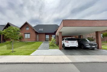 Casa en  Peñalolén, Provincia De Santiago