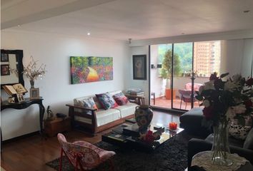 Apartamento en  Las Palmas, Medellín