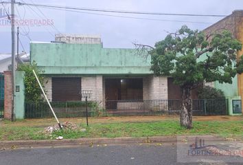 Casa en  Villa Elvira, Partido De La Plata