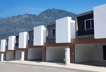 Casa en  Avenida Alejandro De Rodas, Mitras Poniente, García, Nuevo León, 66036, Mex