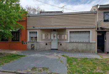 Casa en  Banfield, Partido De Lomas De Zamora