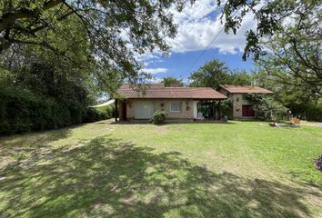 Casa en  Cumbres Del Golf, Villa Allende